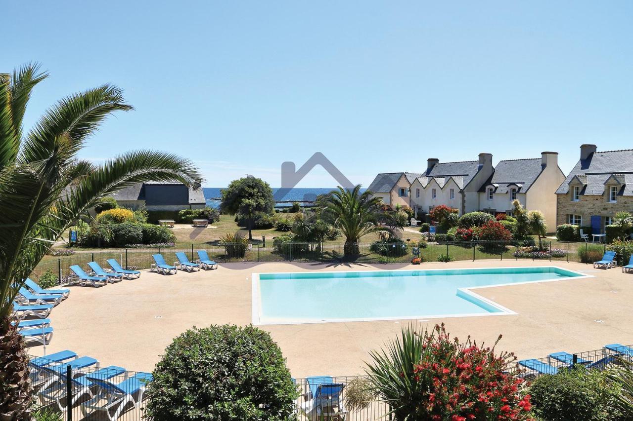Au Guilvinec Seaside Retreat: Oceanview Comfort with Pool and Garden Exterior photo